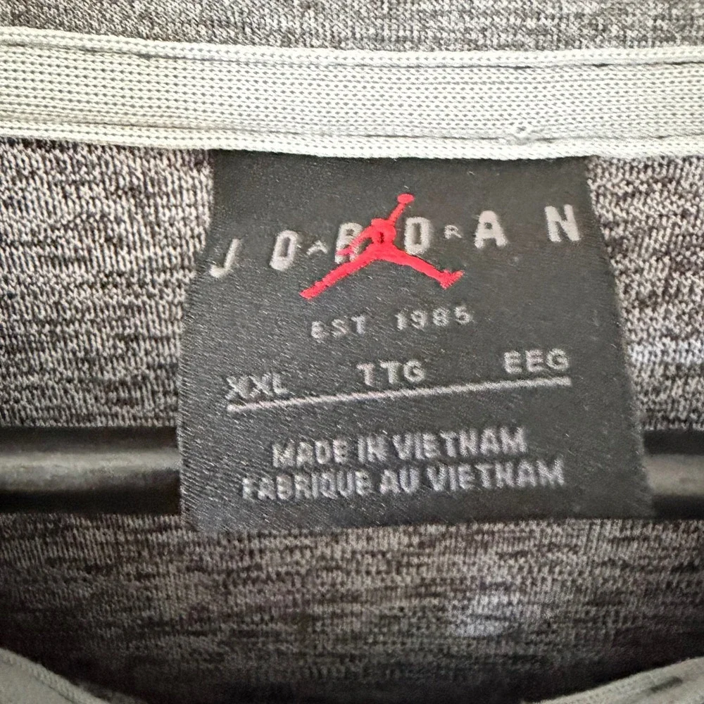 Jordan Michigan Wolverines Mens XXL Grey Quarter Zip Pullover DD6405-063